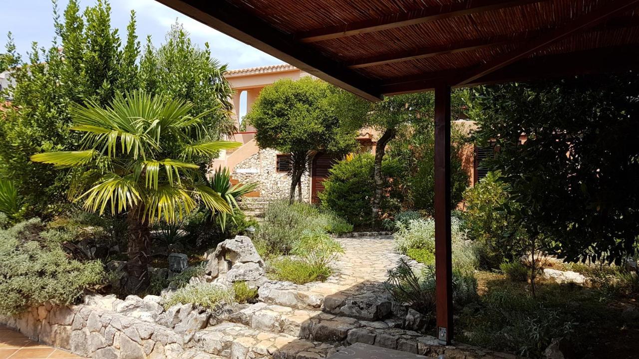 Apartments Villa Temer Pinezići Esterno foto