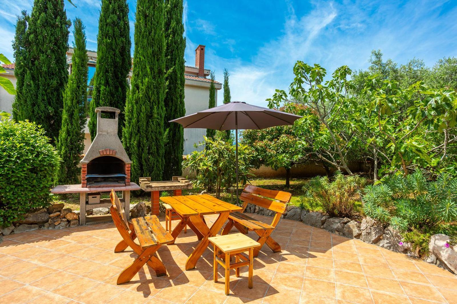 Apartments Villa Temer Pinezići Esterno foto